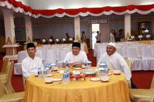 BUKA PUASA BERSAMA PEMERINTAH PROVINSI RIAU DENGAN INSAN PERS