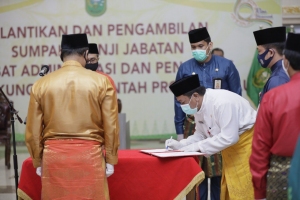 Pelantikan dan Pengambilan Sumpah Janji Jabatan